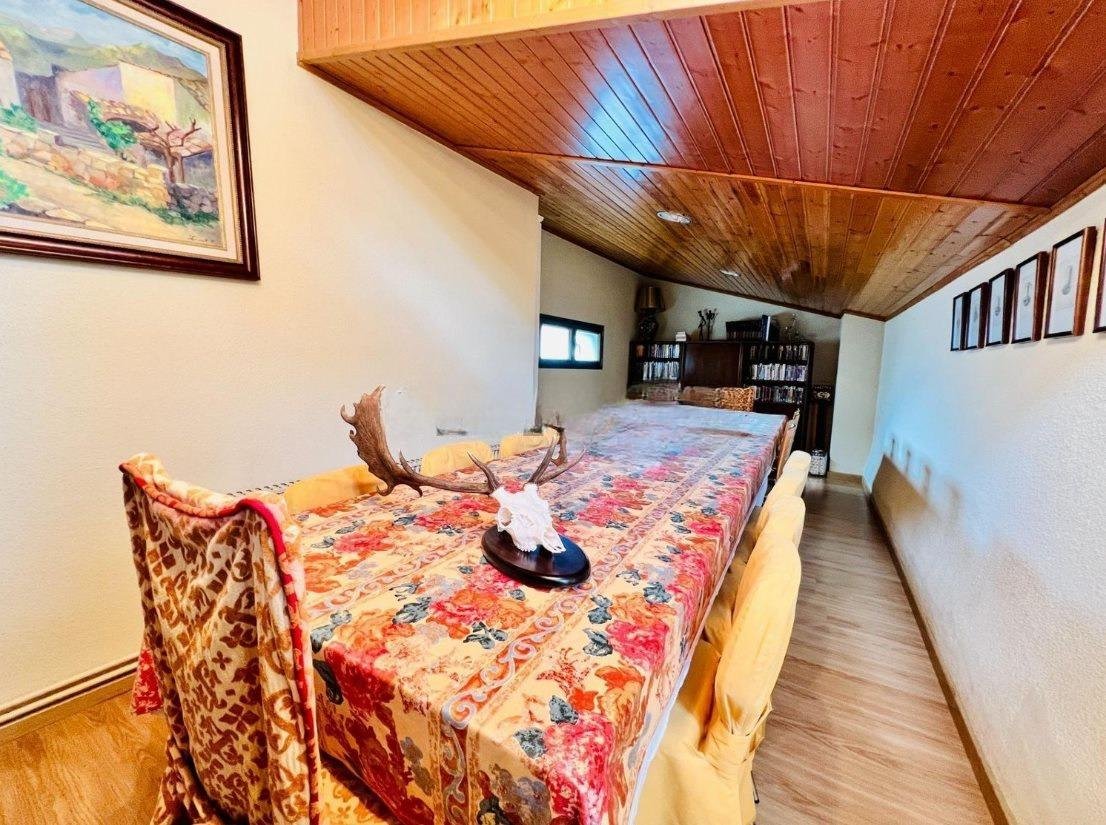 4-bedroom chalet for sale in Encamp · 24 of 24