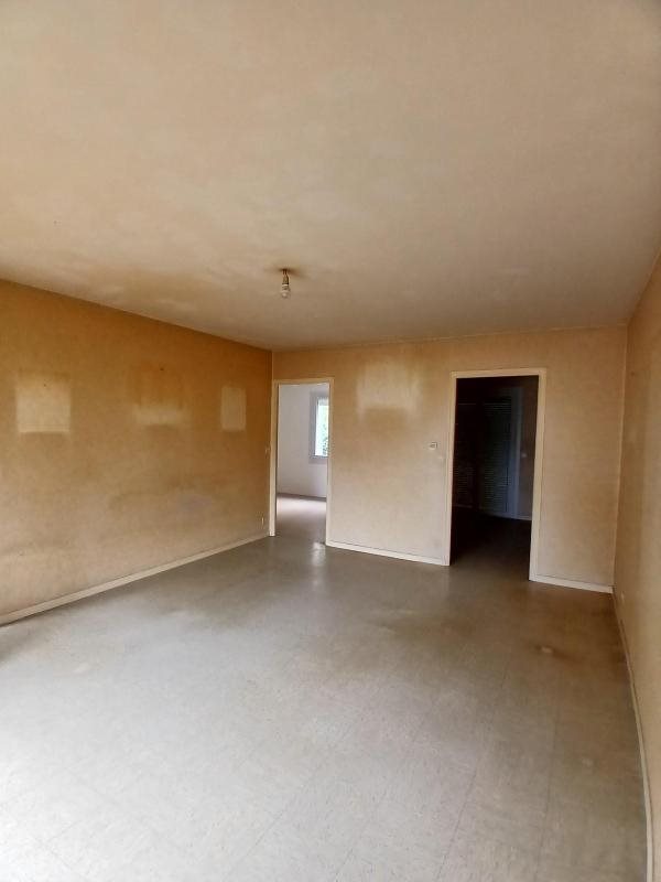Maison à vendre, 54m², Ambon