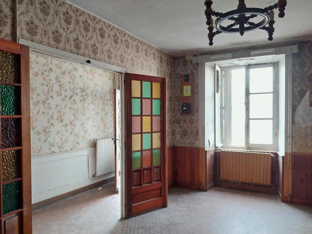 Maison à vendre, 104m², Mézangers