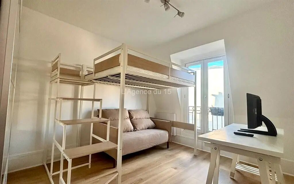 Appartement à louer, 21m², Paris 15ème