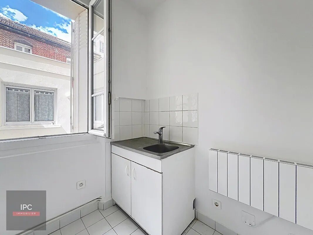 Appartement à louer, 47m², Clichy