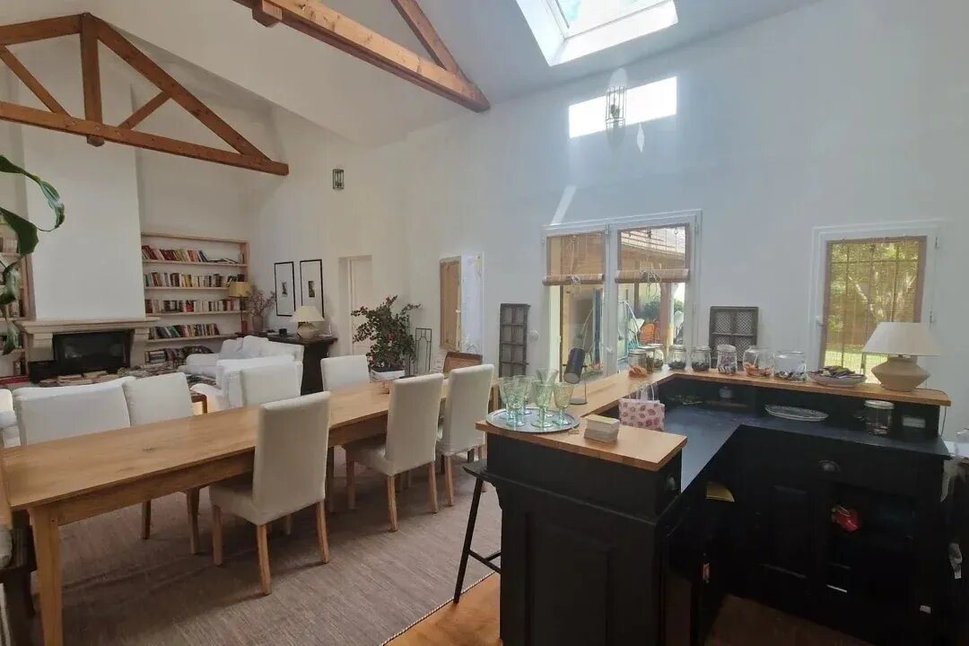Maison à louer, 221m², Croissy-sur-Seine
