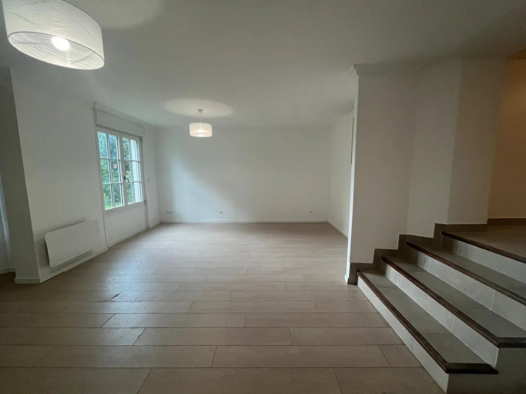 Appartement à louer, 91m², Antony