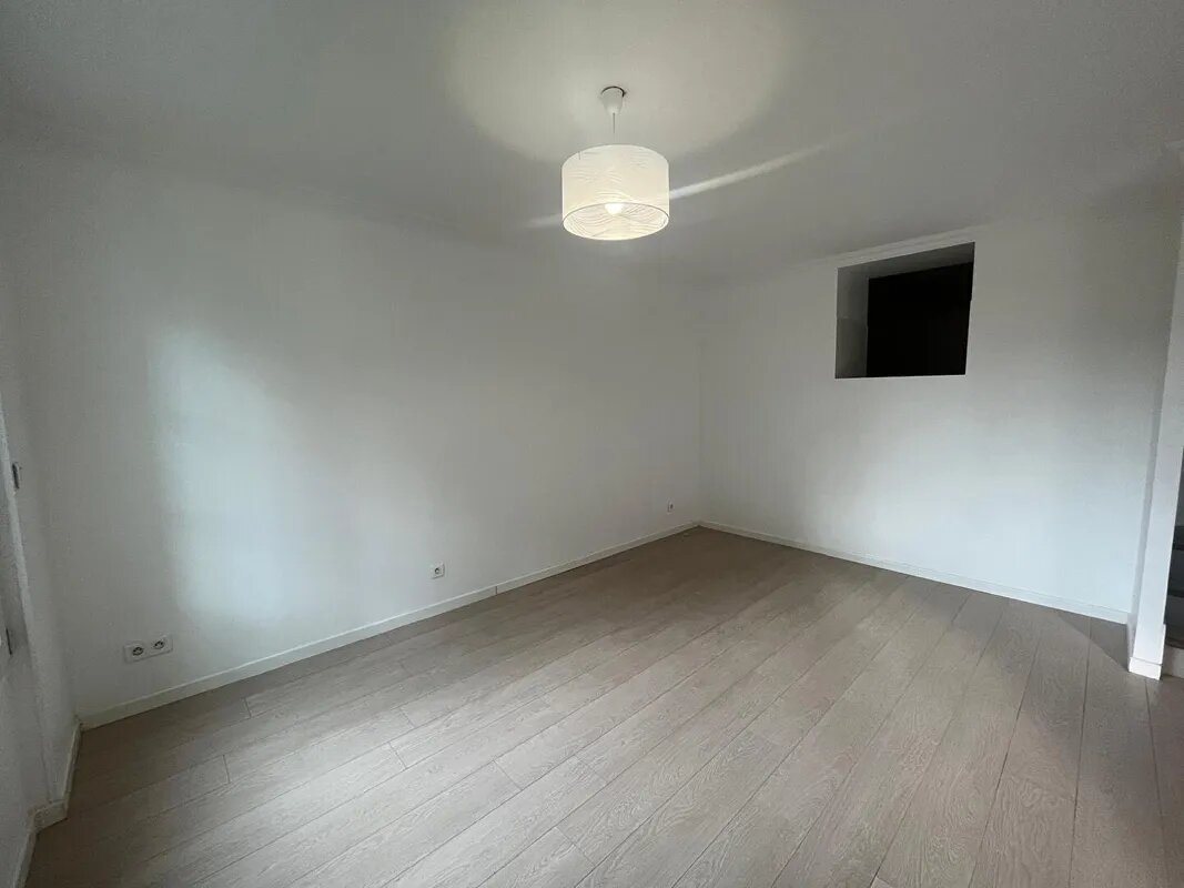 Appartement à louer, 91m², Antony