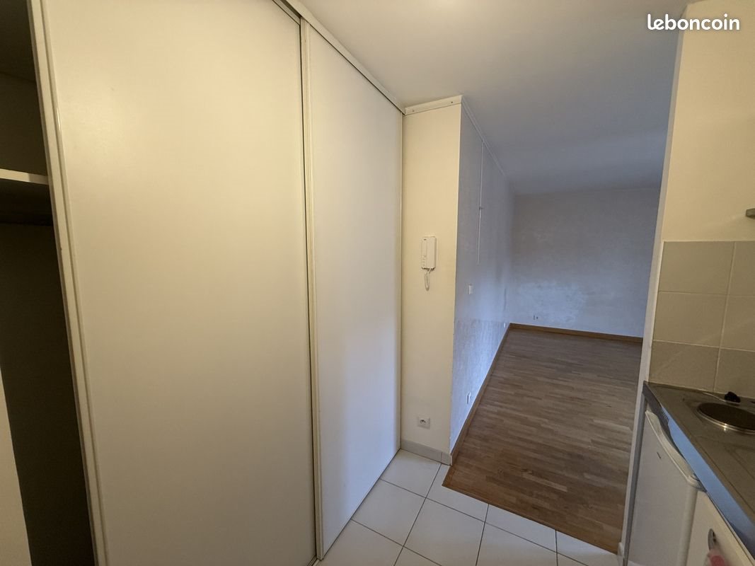 Appartement à louer, 24m², Marly-le-Roi