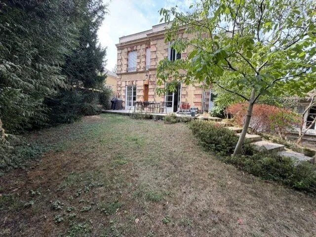 Maison à louer, 107m², Saint-Germain-en-Laye
