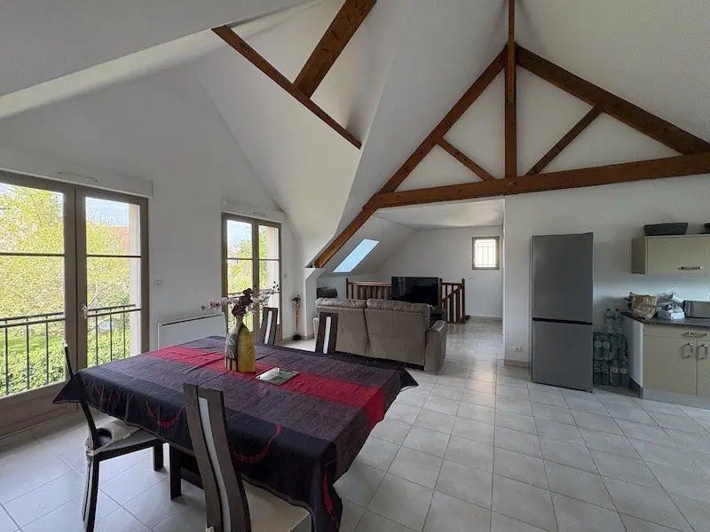 Appartement à louer, 4m², Châteaufort