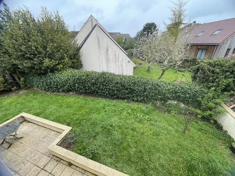 Appartement à louer, 4m², Châteaufort