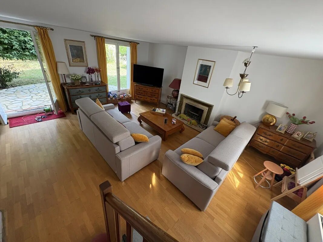 Maison à vendre, 127m², Châteaufort