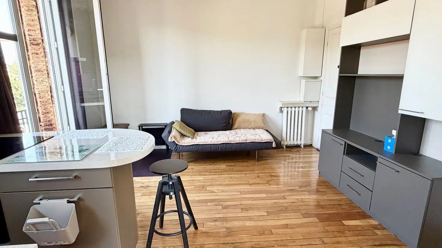Appartement à louer, 27m², Issy-les-Moulineaux