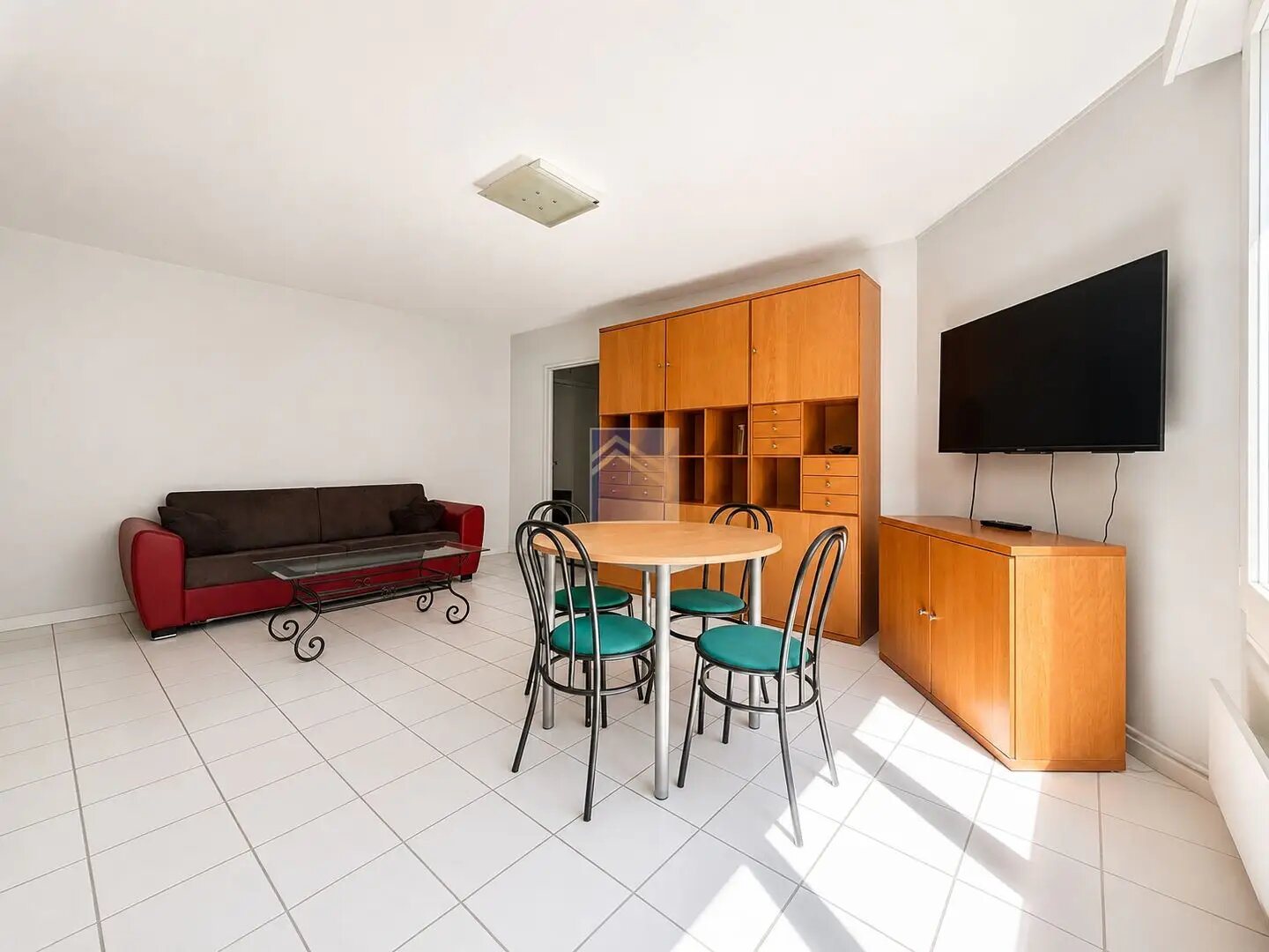 Appartement à louer, 48m², Courbevoie