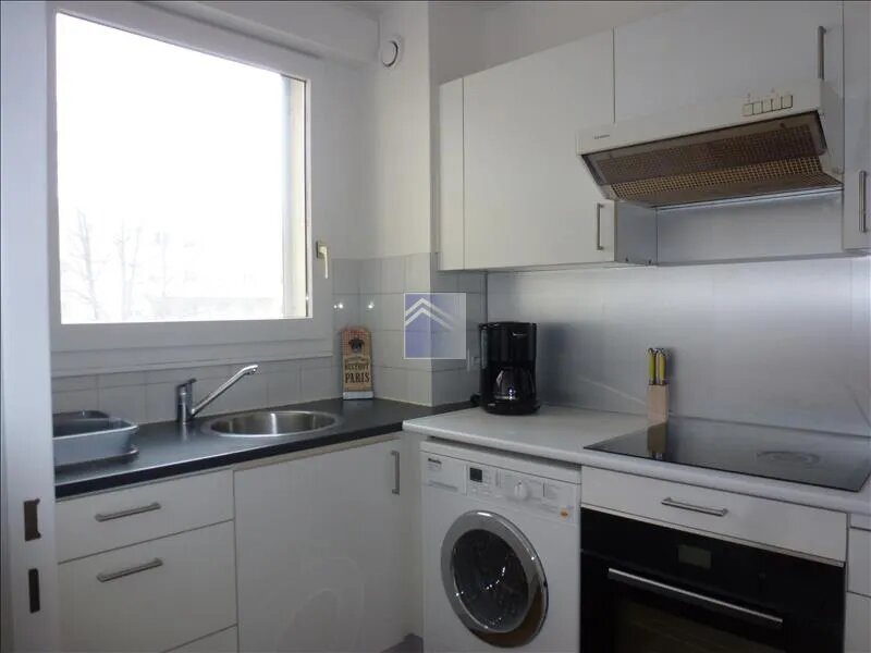 Appartement à louer, 48m², Courbevoie