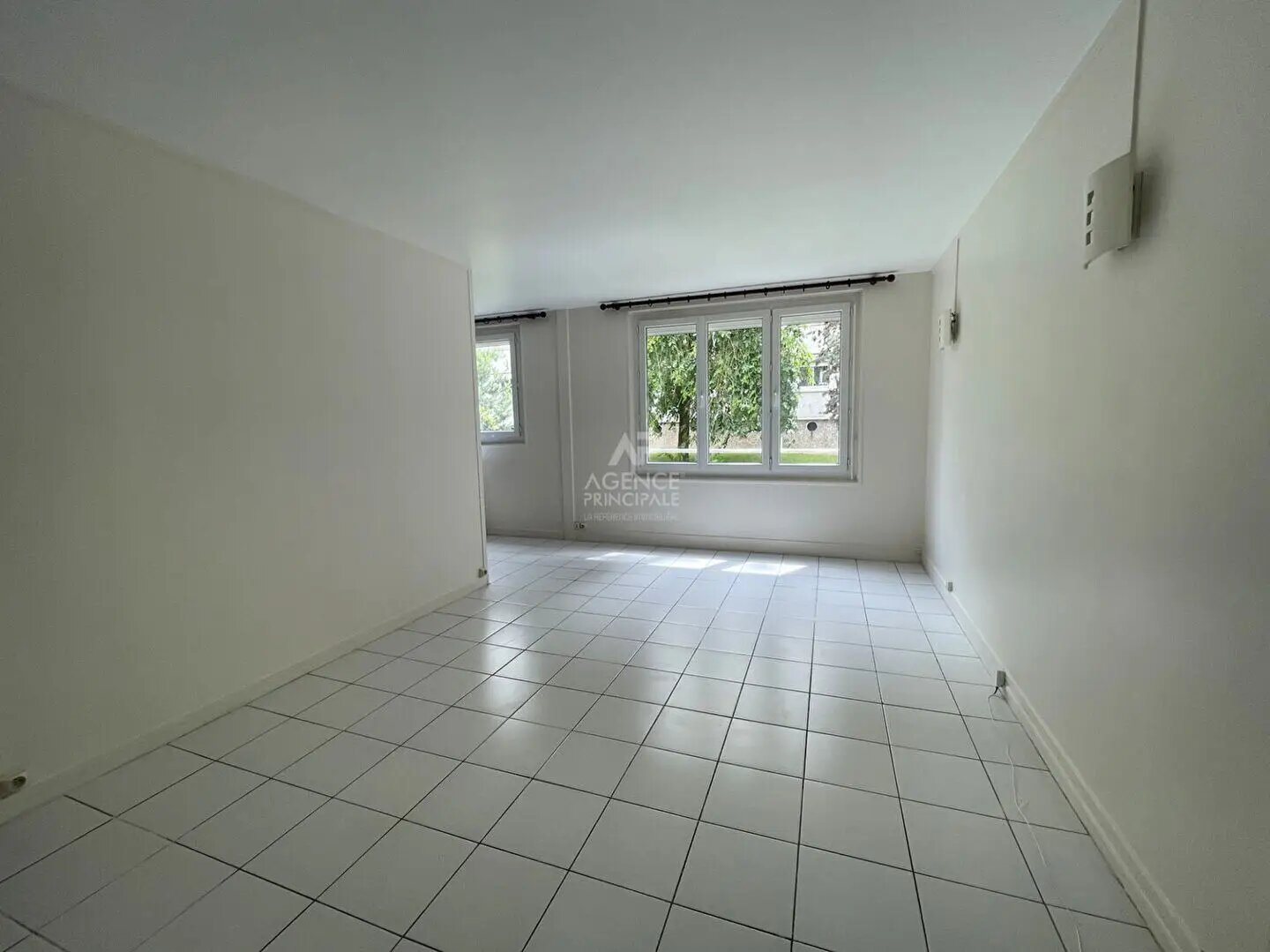 Appartement à louer, 59m², Sèvres