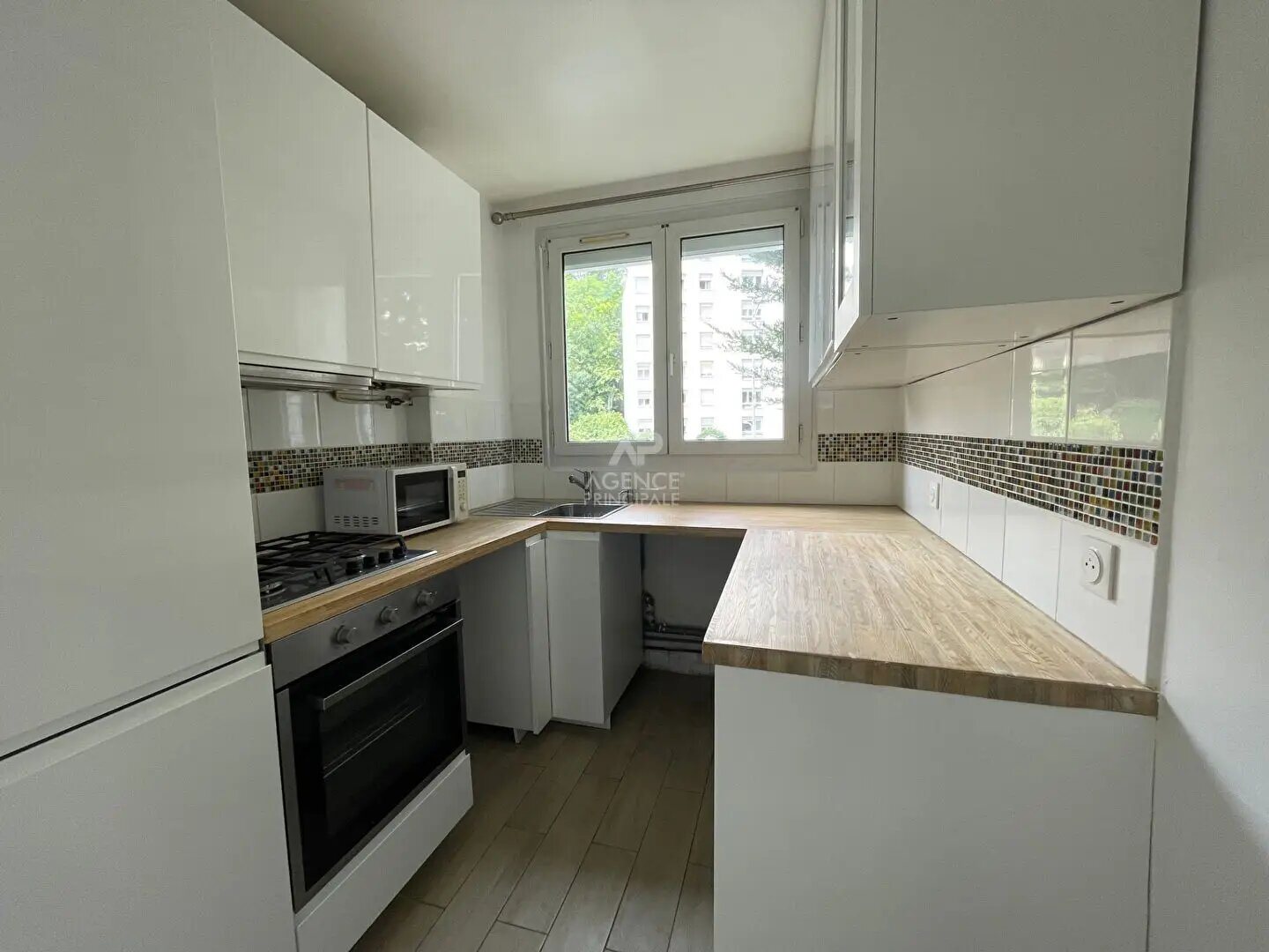 Appartement à louer, 59m², Sèvres