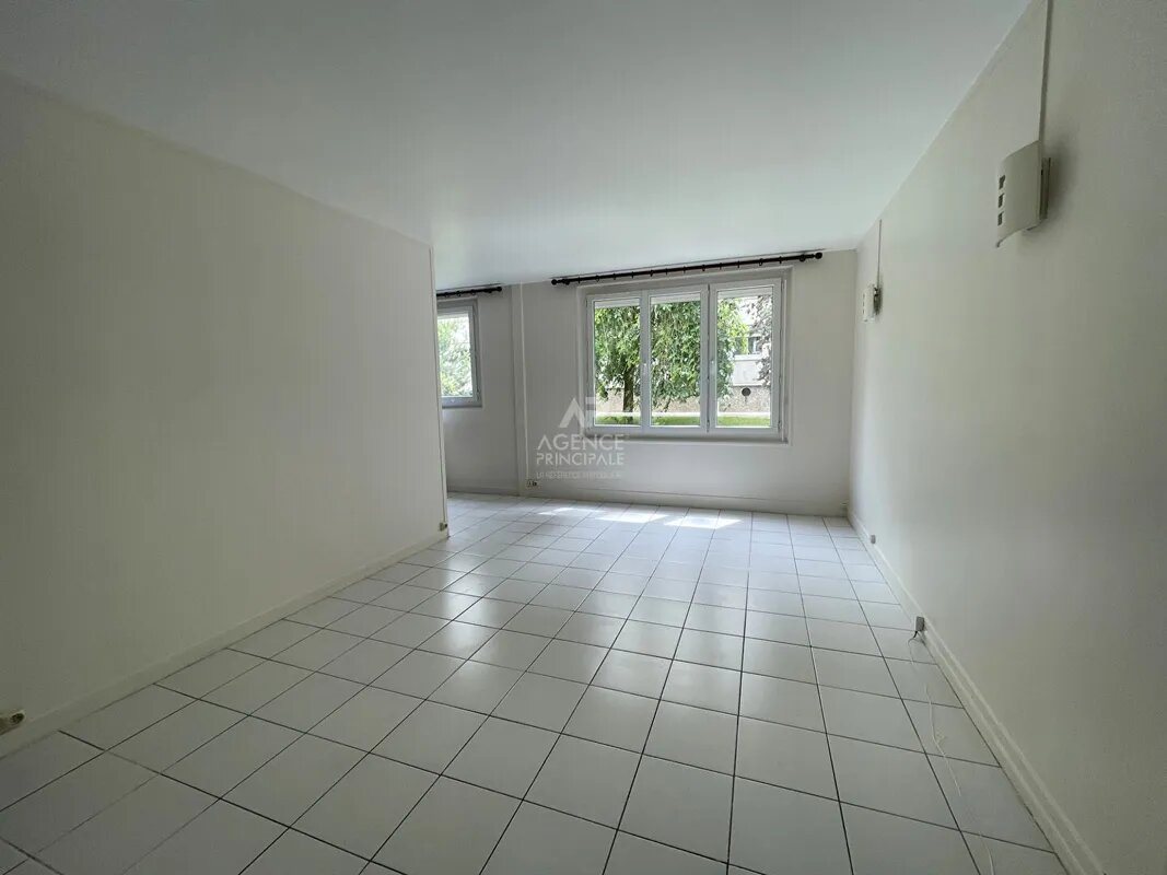 Appartement à louer, 59m², Sèvres