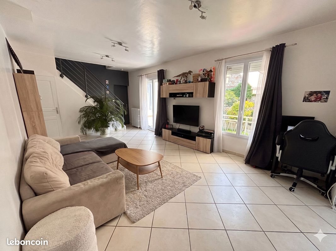 Maison à vendre, 65m², Le Mesnil-le-Roi