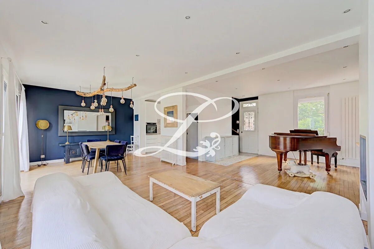 Maison à vendre, 139m², Le Mesnil-le-Roi