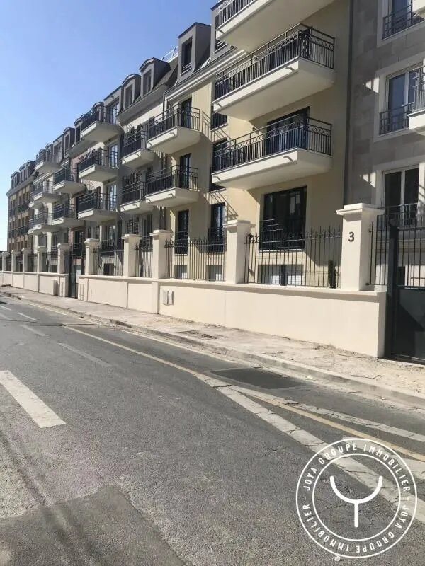 Appartement à louer, 28m², Saint-Maur-des-Fossés