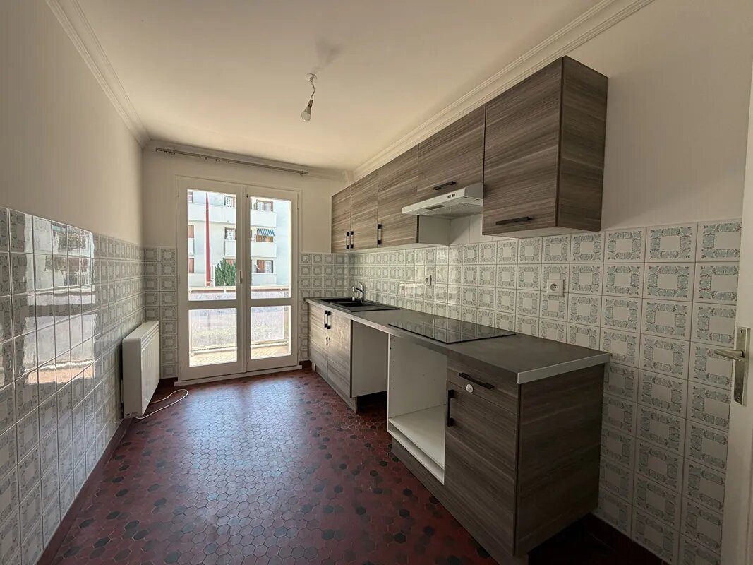 Appartement à louer, 83m², Villemomble