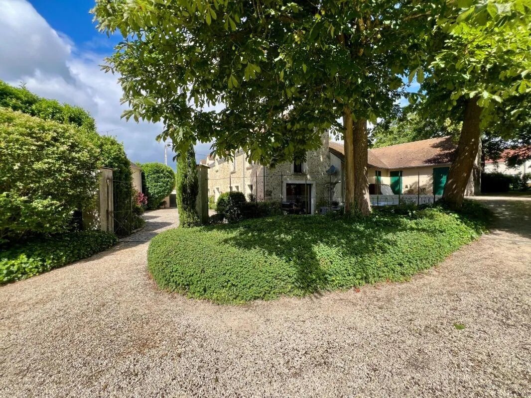 Maison à vendre, 250m², Bruyères-le-Châtel