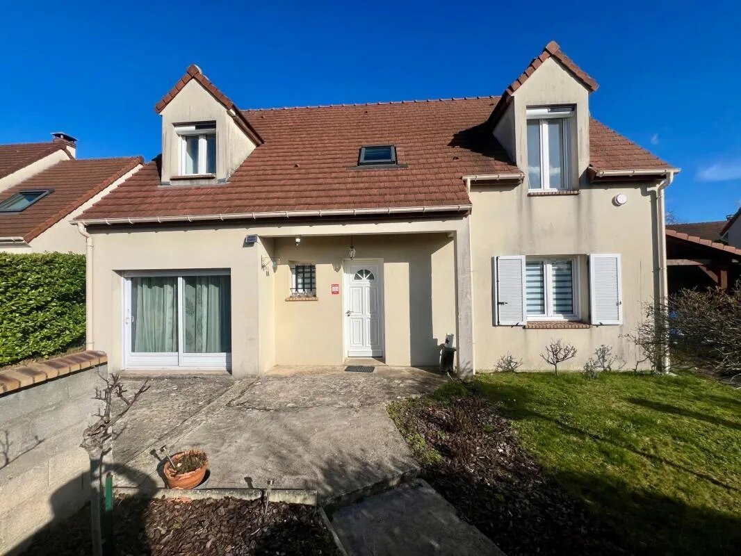 Maison à vendre, 130m², Bruyères-le-Châtel
