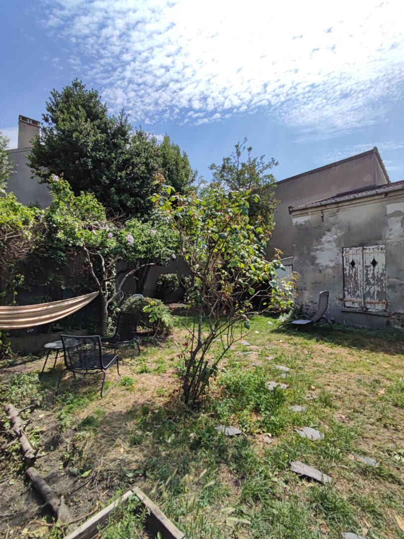 Appartement à louer, 51m², Suresnes
