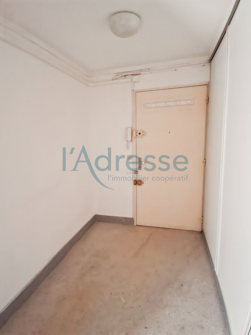 Appartement à vendre, 47m², Suresnes