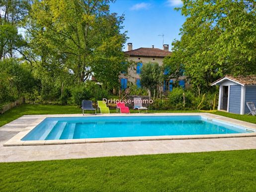 Maison 7 pièces 200 m² · à Saint-Nicolas-de-la-Grave · 200 m² · 468 000 €