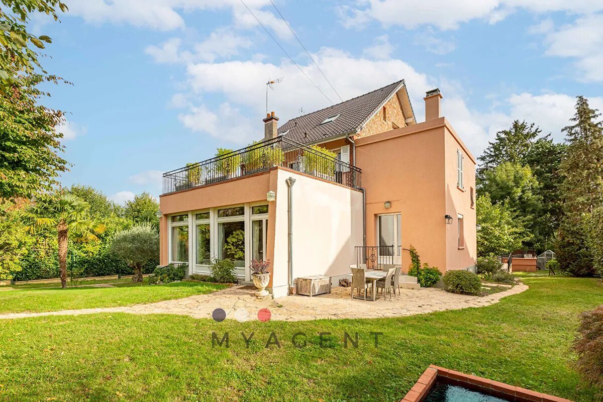 Maison à vendre, 300m², Bougival