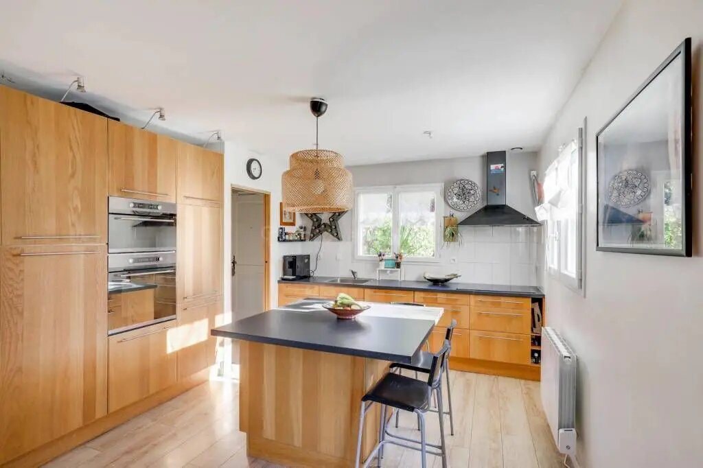 Maison à vendre, 120m², Suresnes