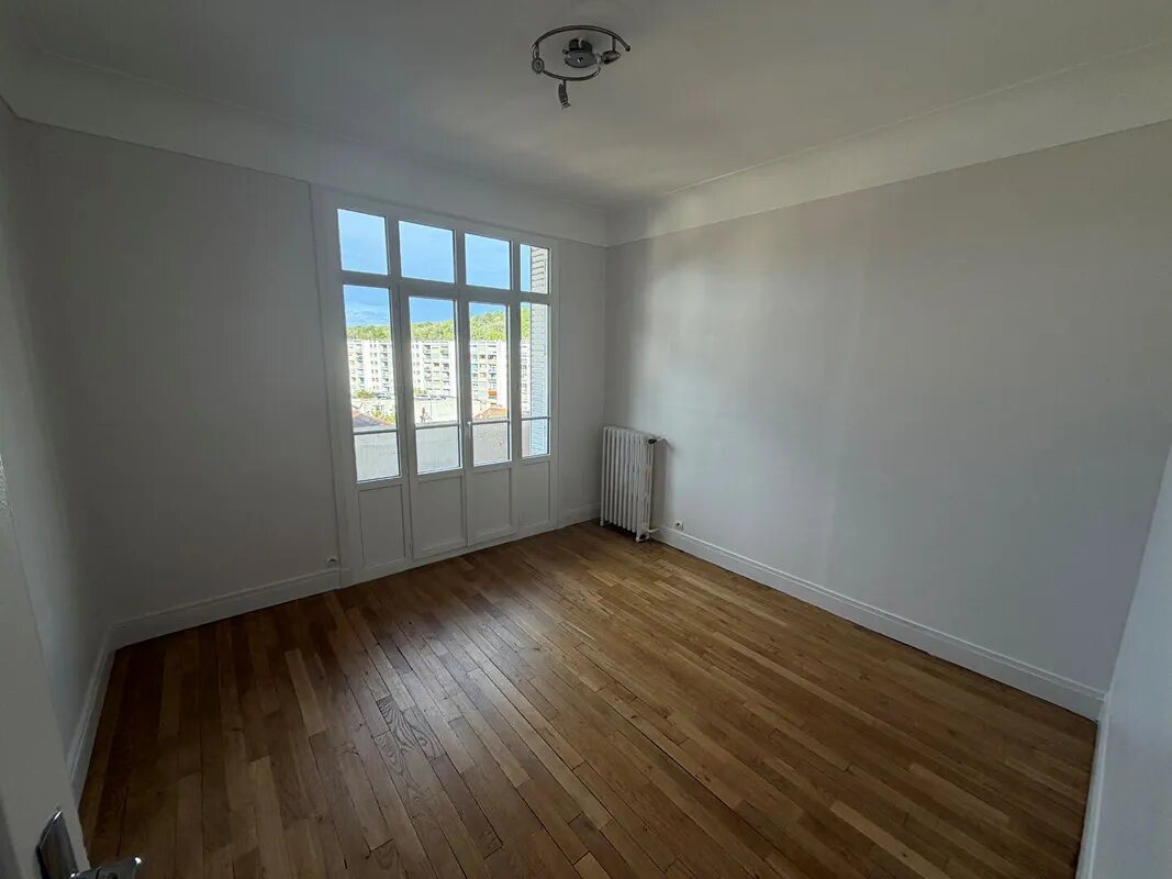 Appartement à louer, 46m², Chaville