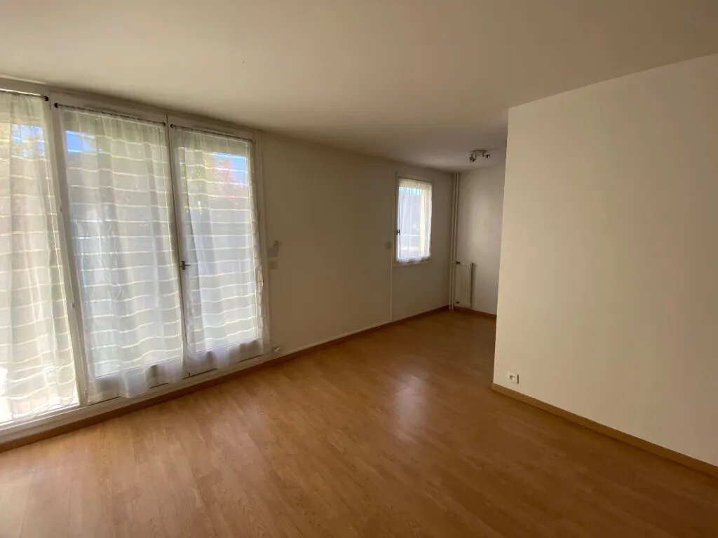 Appartement à louer, 35m², Le Chesnay