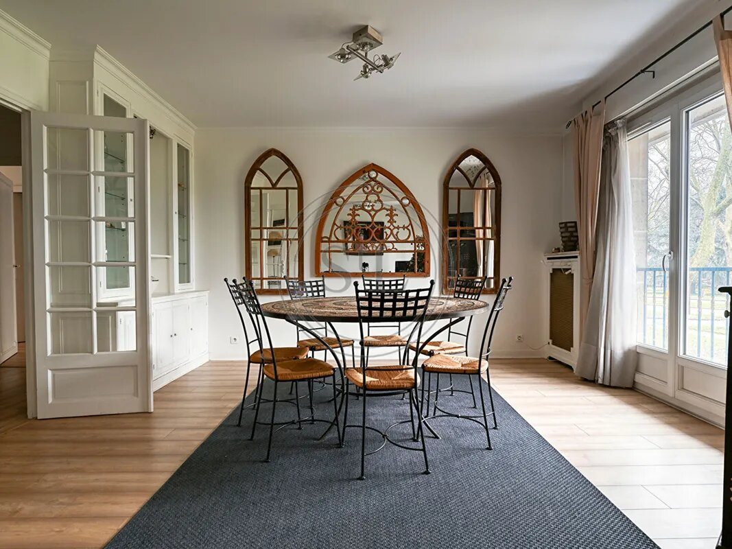 Appartement à vendre, 111m², Versailles