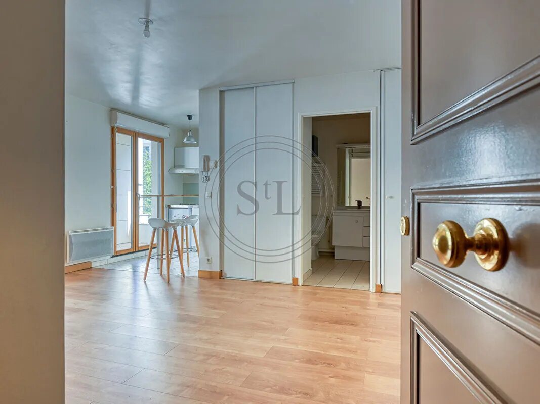 Appartement à vendre, 28m², Saint-Cyr-l'Ecole