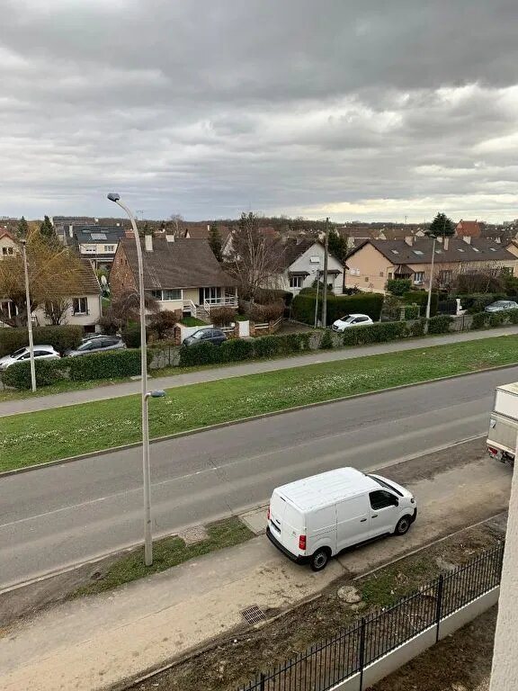 Appartement à louer, 58m², Maurepas