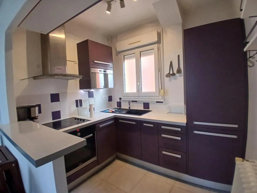 Maison à louer, 47m², Courbevoie