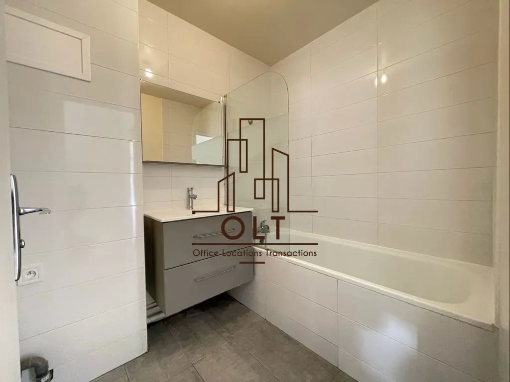 Appartement à louer, 74m², Bailly