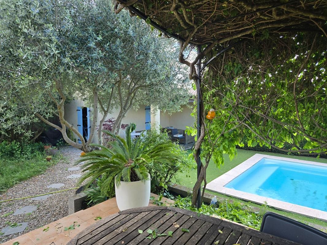 Maison à vendre, 117m², Saint-Chaptes