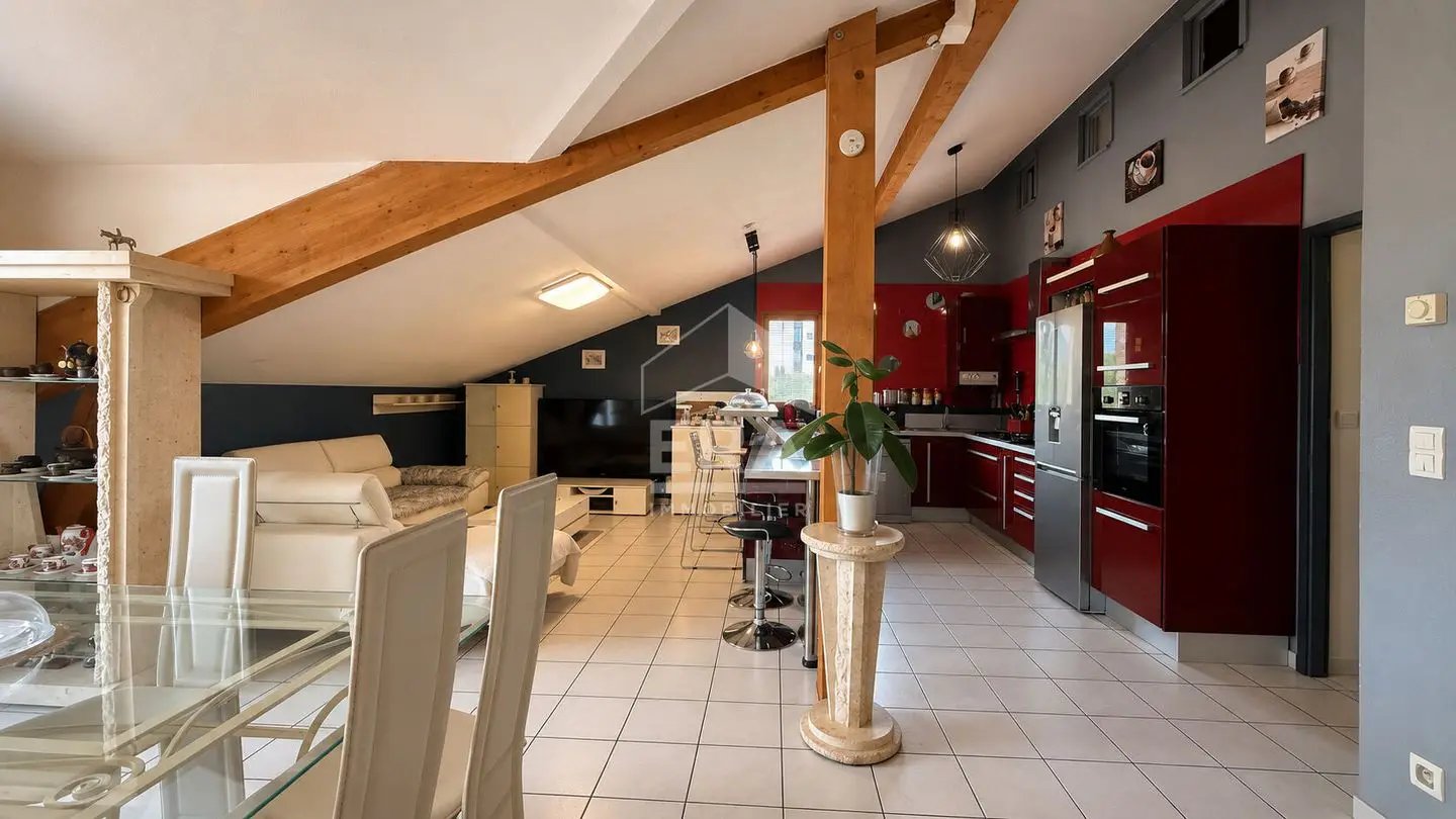 Appartement à vendre, 84m², Meythet
