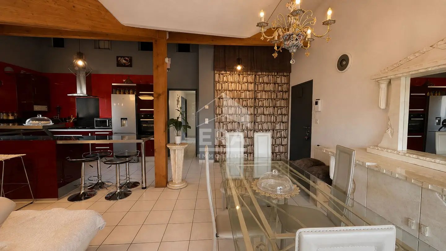Appartement à vendre, 84m², Meythet