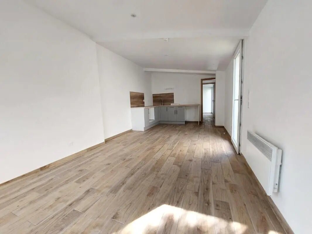 Maison à louer, 39m², Poses