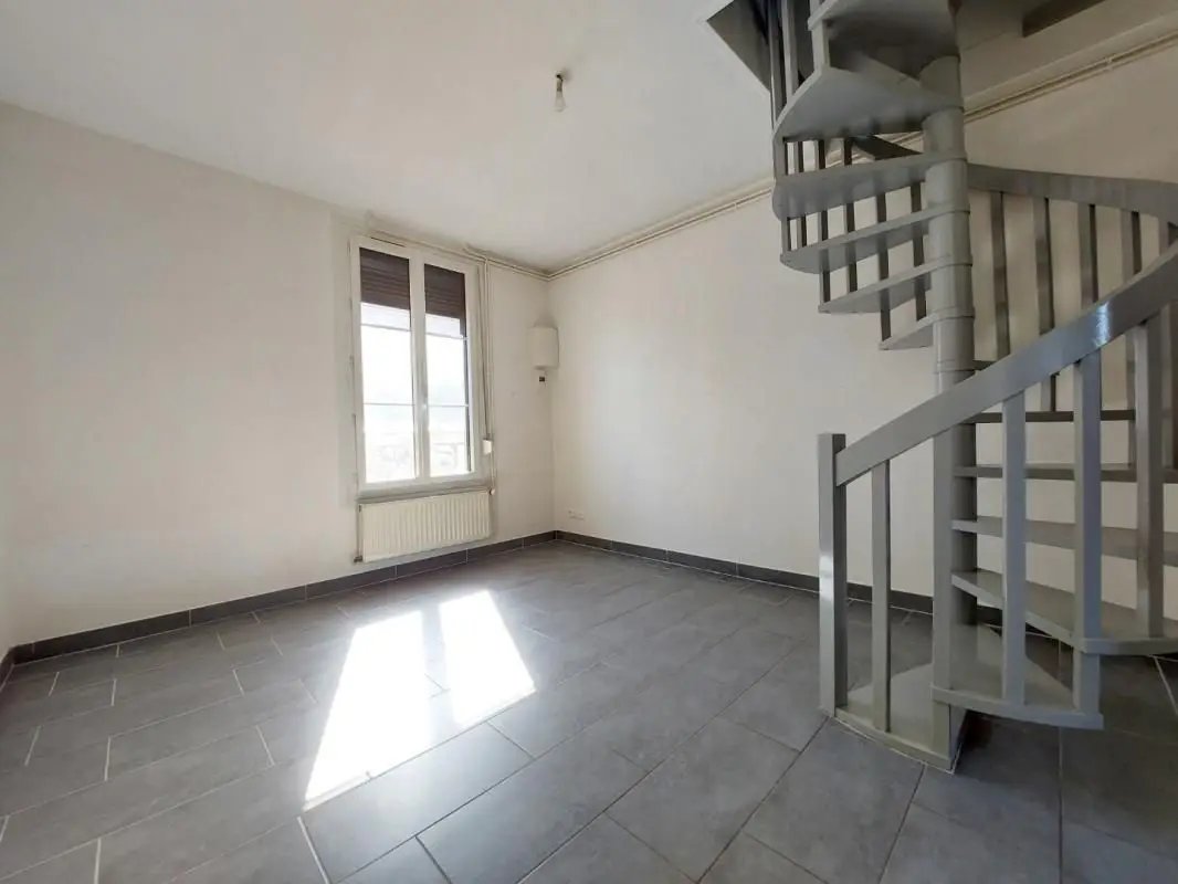 Appartement à louer, 45m², Elbeuf