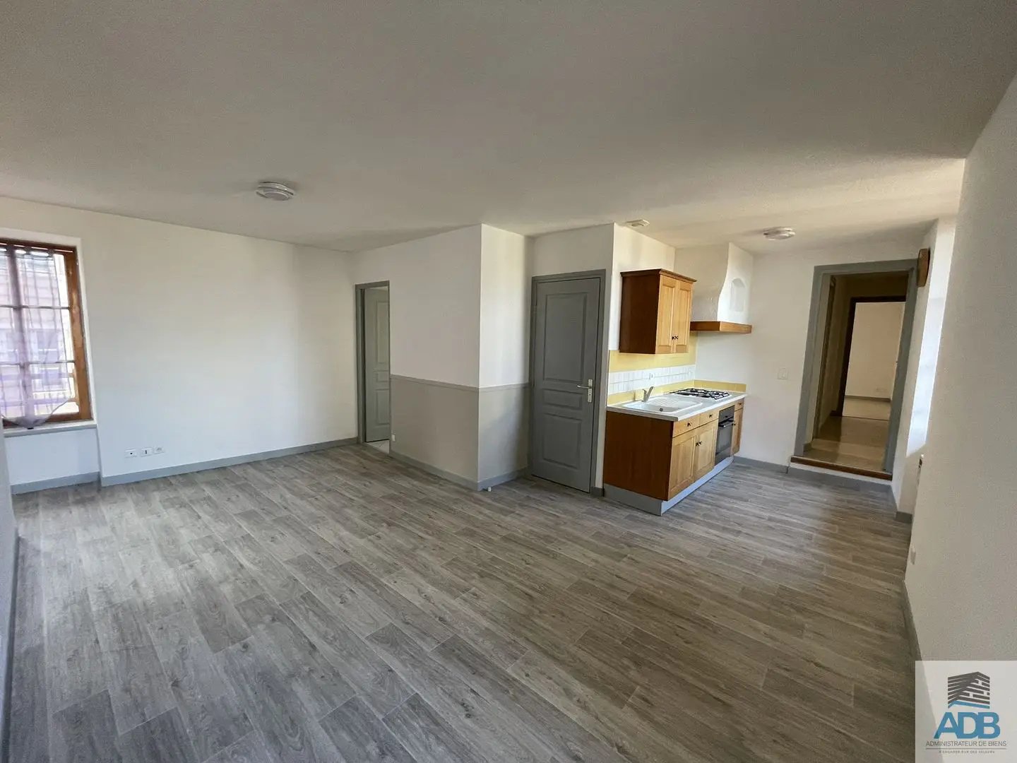 Appartement à louer, 59m², Ambierle