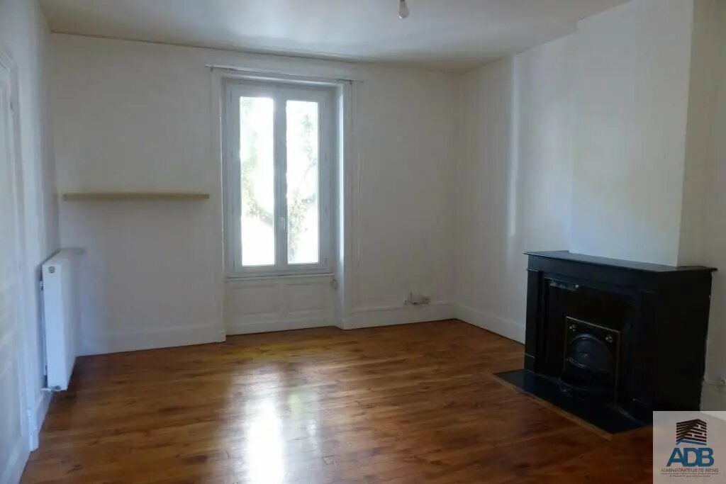 Appartement à louer, 64m², Roanne
