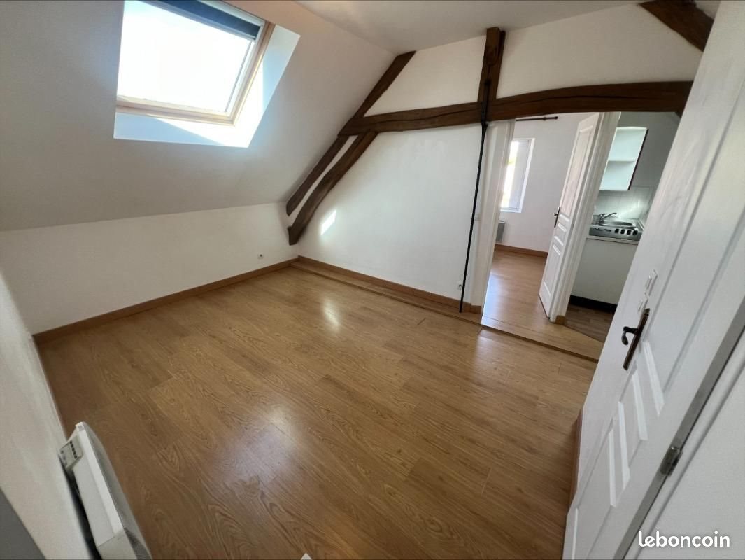 Appartement à louer, 25m², Pierres