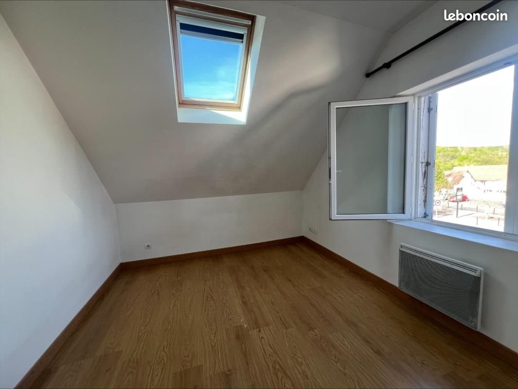 Appartement à louer, 25m², Pierres