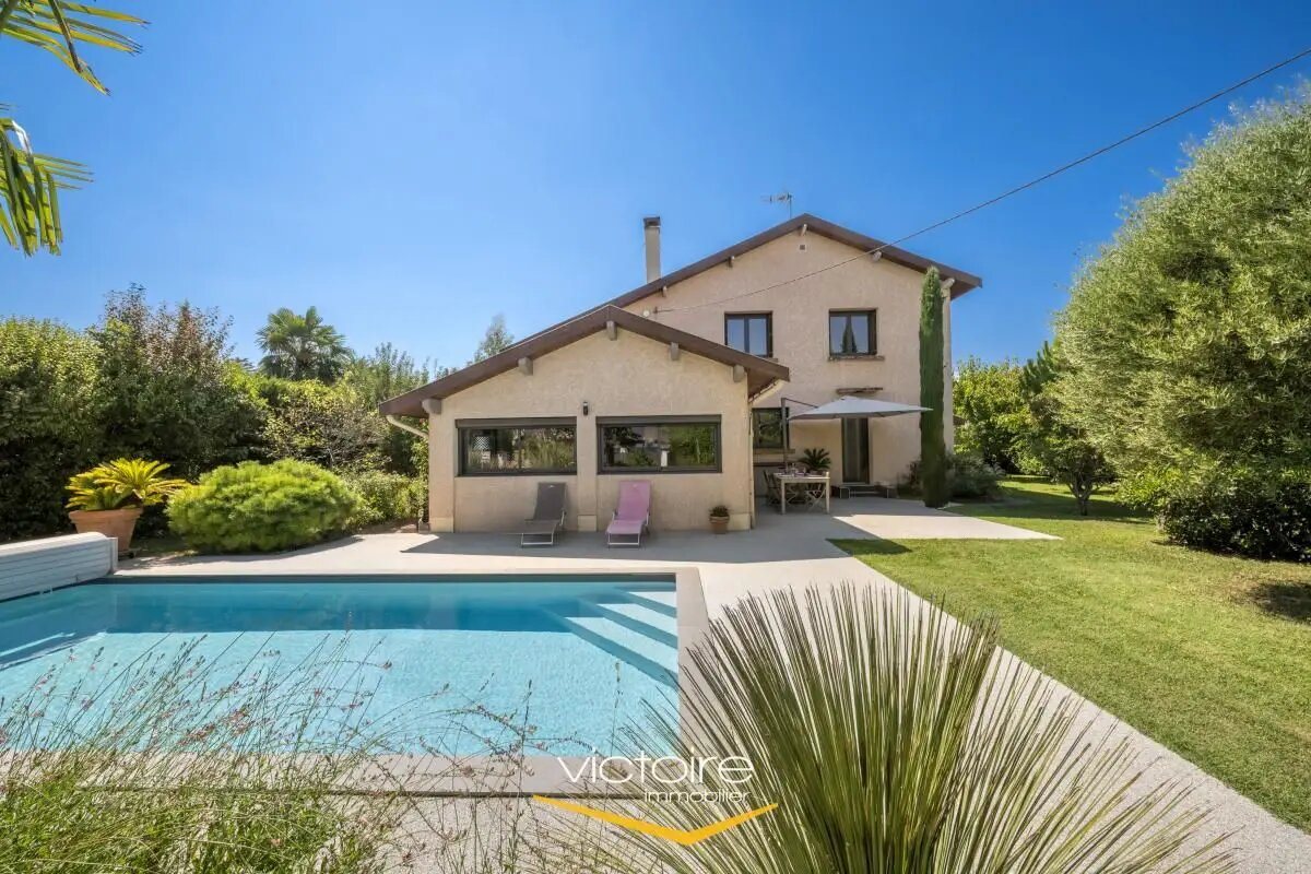 Maison à vendre, 197m², Genas