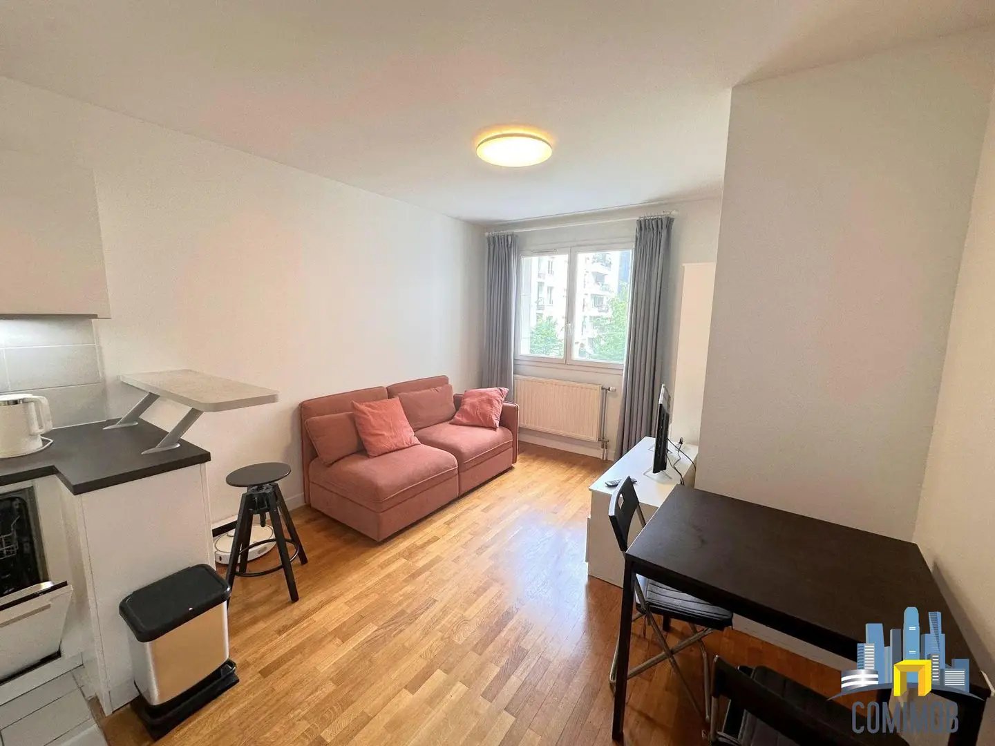 Appartement à louer, 33m², Courbevoie