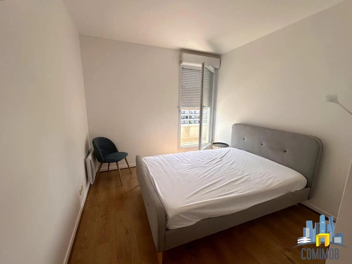 Appartement à louer, 63m², Courbevoie