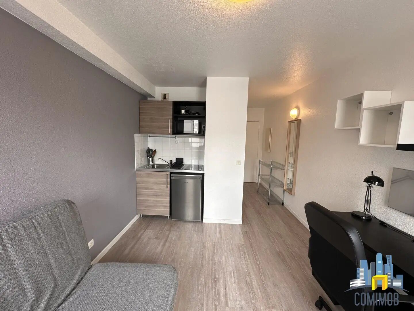 Appartement à louer, 18m², Courbevoie